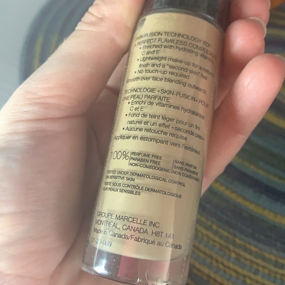 ❄️3/25$ Marcelle make up - Picture 3 of 3